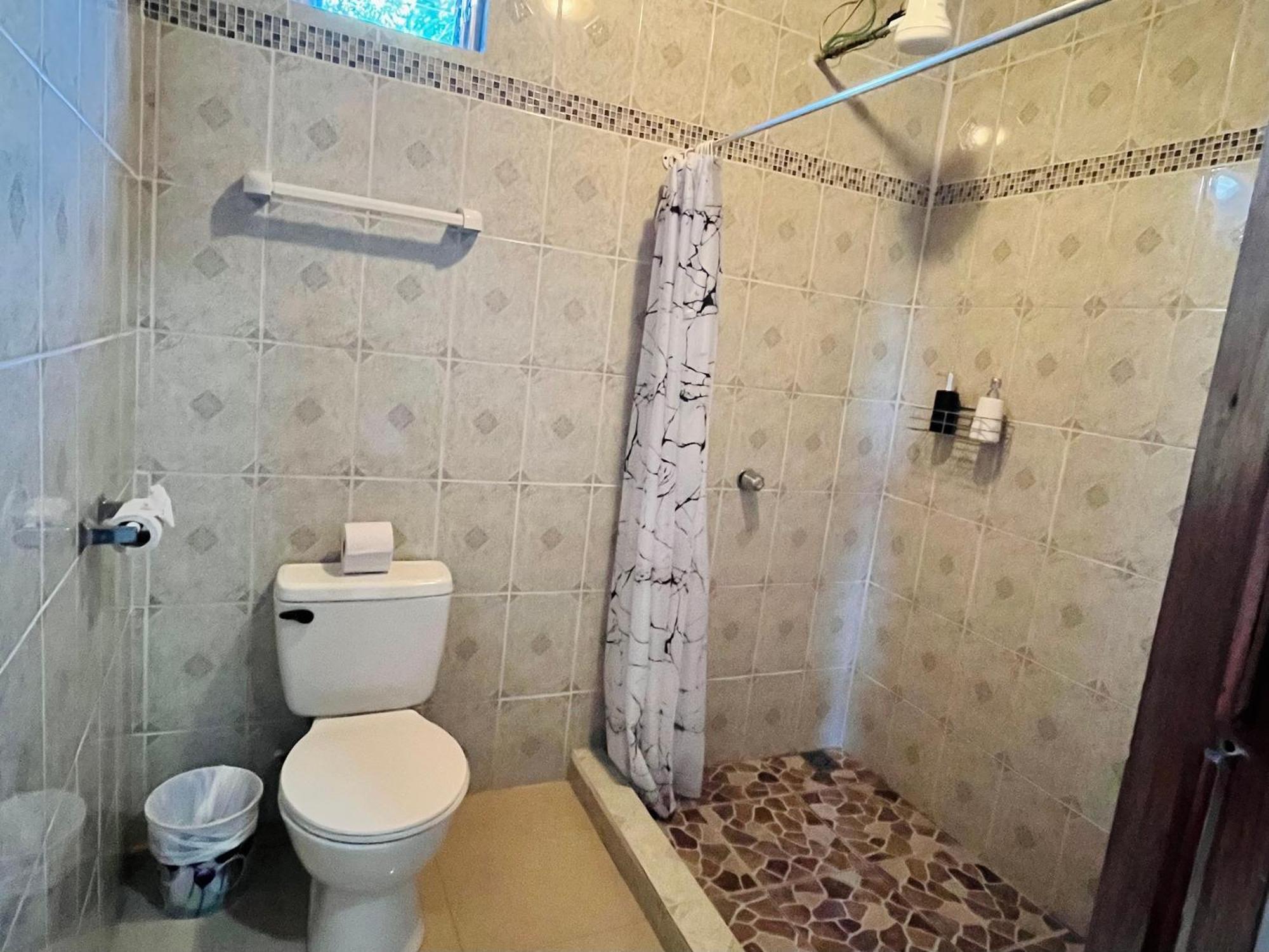 Los Tucanes Lodging El Castillo Экстерьер фото